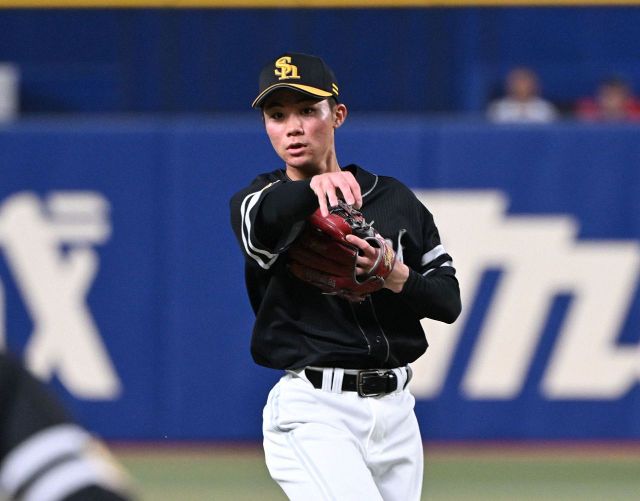 ソフトバンク嶺井博希、32歳の誕生日に藤井皓哉から最高のプレゼント