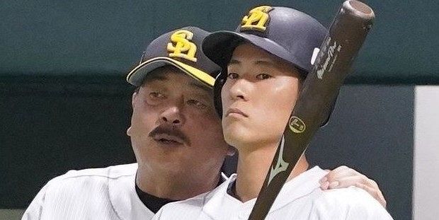 鷹ジャンパー スタジャン 福岡ダイエーホークス 和田毅ネーム プロ野球