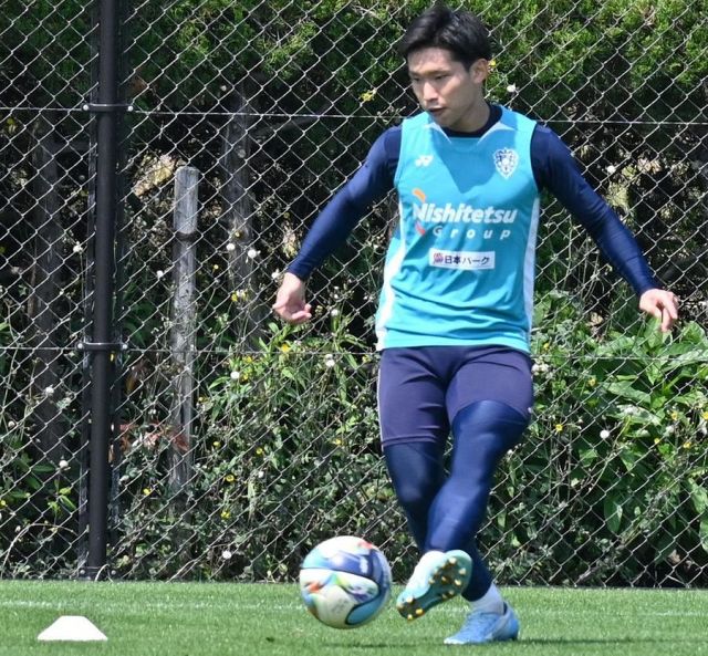異例の3連戦 J1福岡・前寛之「温存する考えはない」 FC東京「まとまり