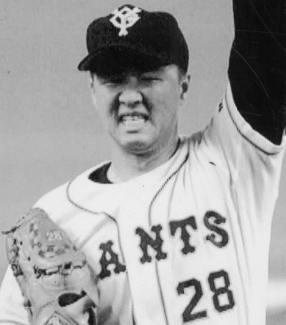 岡島秀樹　巨人時代ゲーム実使用アシックススパイク　NPB、MLB 岡島秀樹 巨人時代ゲーム実使用アシックススパイク NPB、MLB