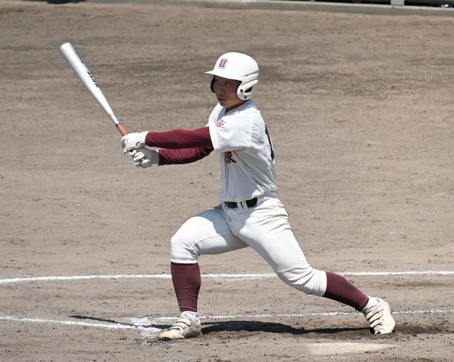 石塚裕惺バット U18】プロ注目・石塚裕惺は木製バットの影響感じさせず左翼線へ二塁打