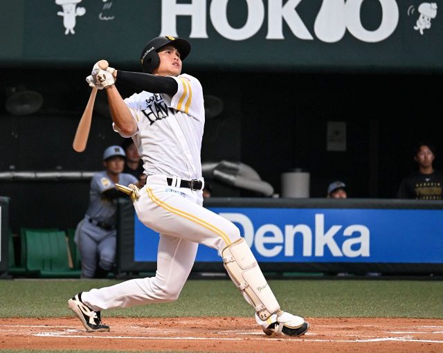 ソフトバンク小久保裕紀監督の采配ズバリ 2戦連続で代打が勝ち越し打