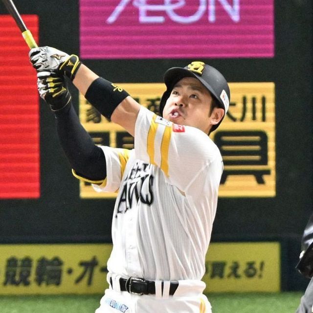 20年前「白の奇跡」でスタメン出場 ホークスOB＆ロッテ前監督の井口資