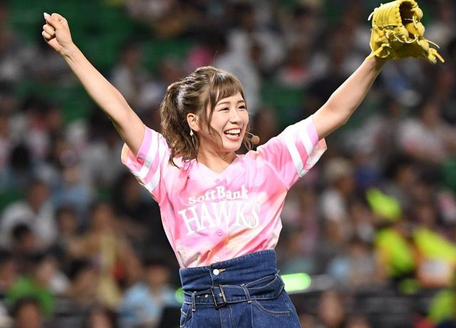 ドキドキする服だね」指原莉乃〝ピチピチ〟タンクトップ姿に騒然「えっ