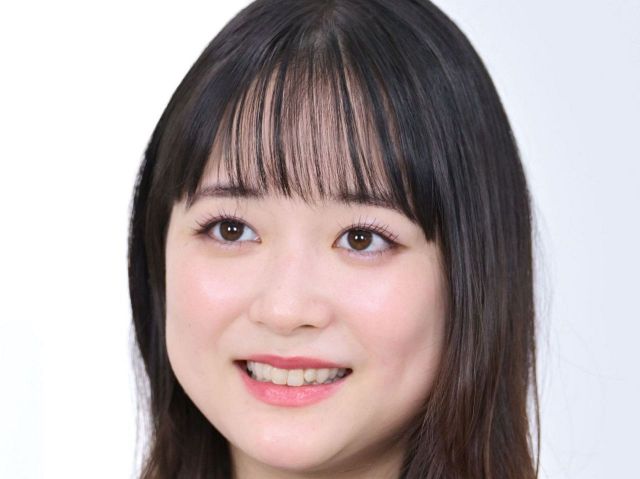 可愛すぎ〜〜!!」29歳・人気歌手の始球式に反響続々「可愛いので