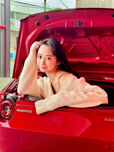 4月に実業家と結婚…元アイドル朝長美桜〝斬新〟穴あきショットに「危険