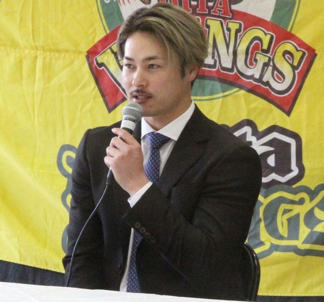 セレッソで引退すると思っていた」古巣復帰の元日本代表MF、清武弘嗣が