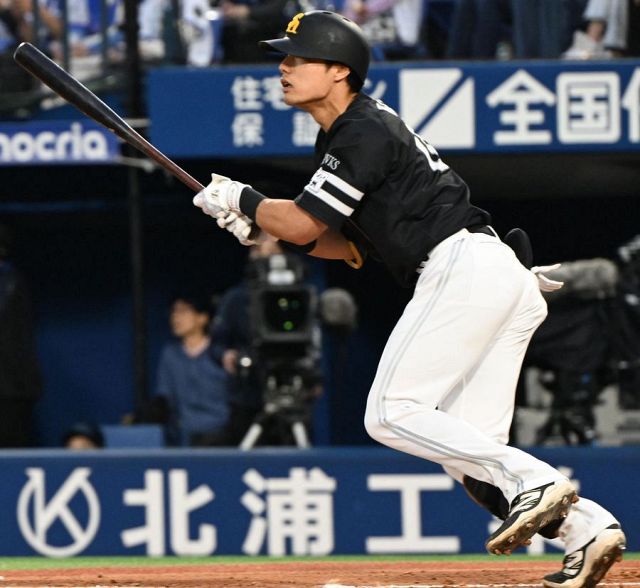 昨年右ほお骨折 ソフトバンク谷川原健太が新マスク着用「今年1年は