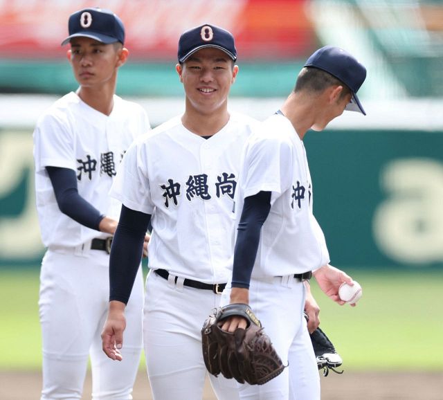 おじい、おばあは泣いている」初めての大旗から24年 2人の優勝投手が