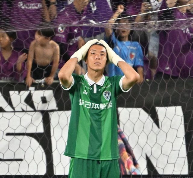 アビスパ福岡 亀川諒史 ユニフォーム 亀川 諒史 選手 アビスパ福岡より