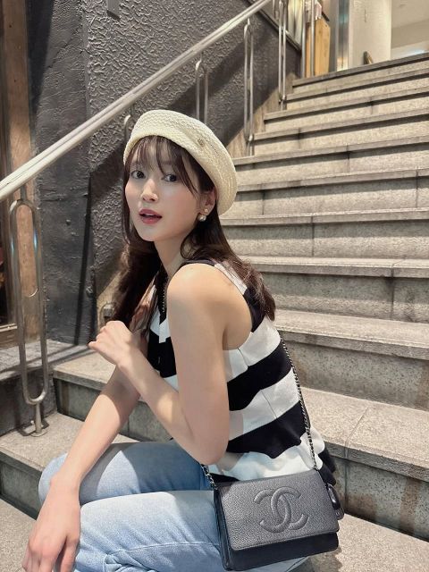 峯岸みなみが柏木由紀〝卒コン〟写真公開 指原莉乃、小嶋陽菜
