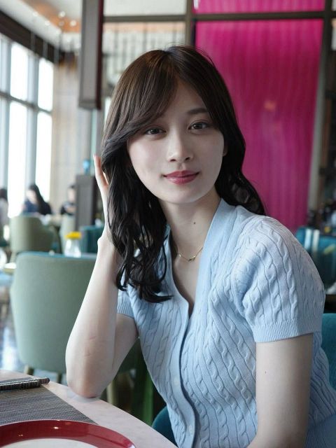 見てました」圧巻〝ノーバン〟投球に大興奮！28歳女優の始球式に