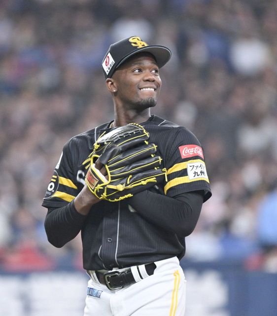 取り返しのつかないことを…」FA移籍1年目、ソフトバンク嶺井博希が