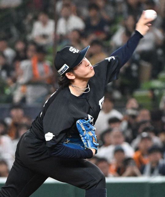 侍ジャパン 2番手隅田知一郎が執念の三者連続三振 伝家の宝刀チェンジ