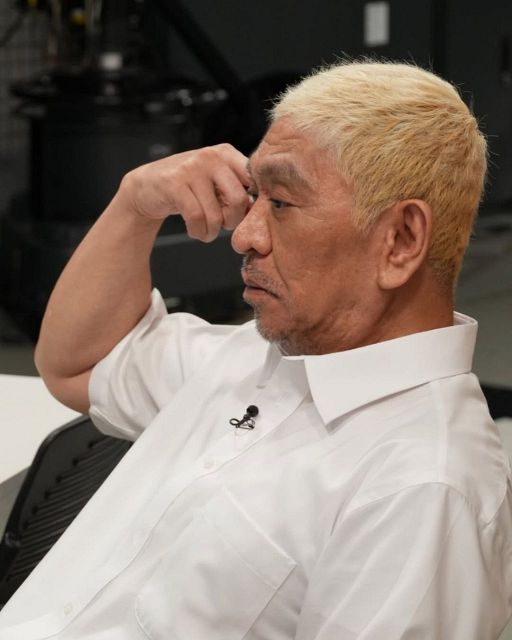 よく見たら…松ちゃんつついてる」松本人志と共演、雰囲気一変の人気 よく見たら…松ちゃんつついてる」松本人志と共演、雰囲気一変の人気