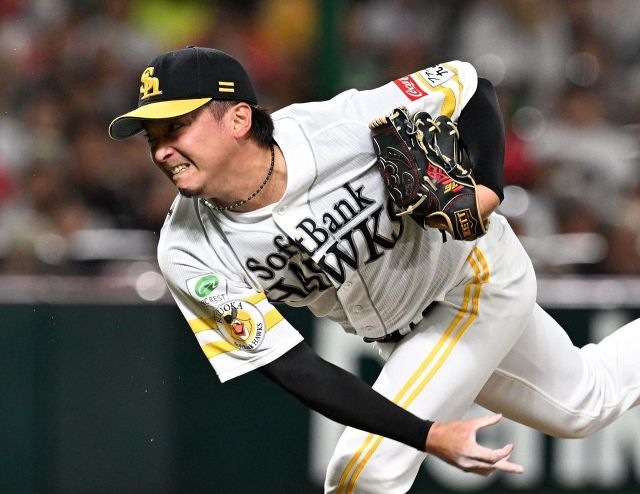 激レア！5名様にプレゼント!】小久保監督サイン入りスタートガイド