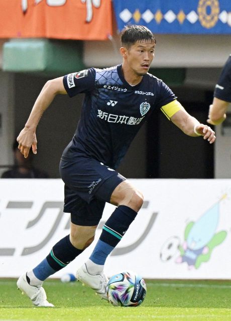 J1アビスパ福岡DF奈良竜樹主将が契約更新！ けが乗り越え堅守に貢献