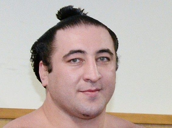 随分髪白くなったなぁ」49歳になった〝角界の番長〟元千代大海に脚光