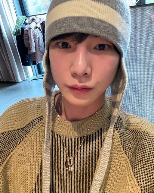 早すぎる別れから7年…思い出ショット投稿「あなたが大好き」SHINee