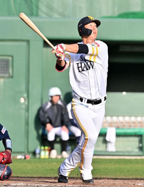 マリナーズ感満載の衝撃ツーショット！ イチロー？の隣には…ファン