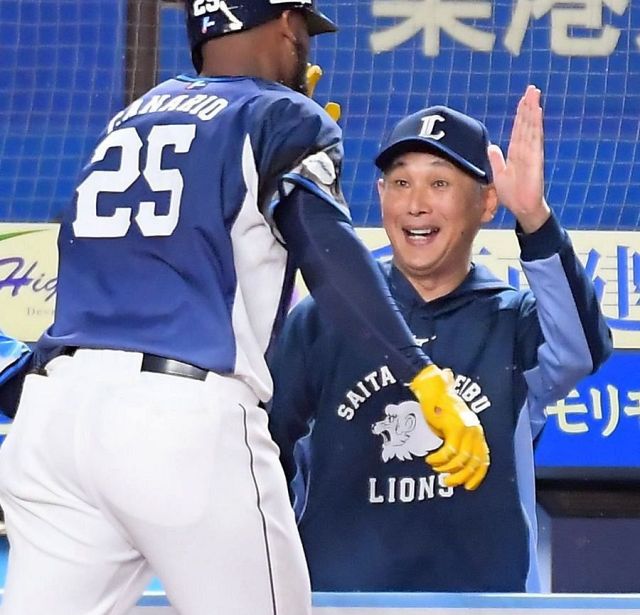 栗山英樹も欺いた「穴開き」モデル誕生秘話、石毛宏典を蘇らせた三塁手