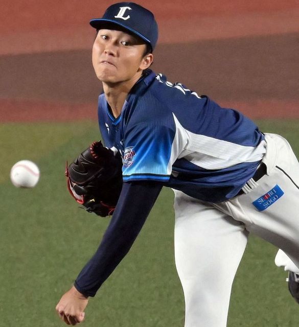 元、西武ライオンズ工藤公康選手のスパイク 元、西武ライオンズ工藤公康選手のスパイク - メルカリ