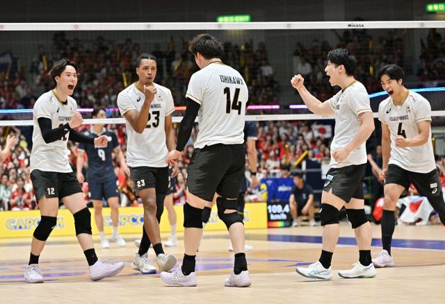 元日本代表主将の岩坂名奈さんの第二のバレー人生 笑顔で「地域」と