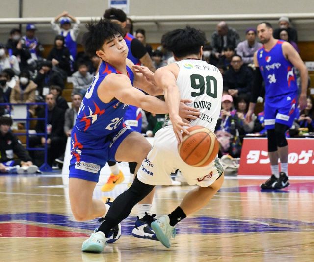 昨季西地区Vのライジングゼファー福岡が今季最長4連敗　完敗のホームで最後に新加入PGがもたらした希望の光【Bリーグ2部】