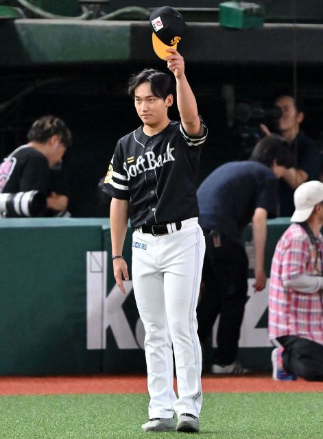 メジャー頂上決戦に日本人〝スーパースター夫妻〟あらわれファン仰天