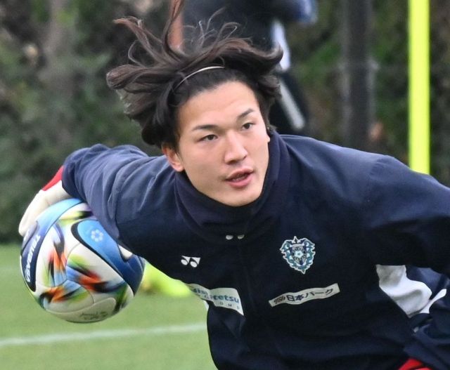 J1福岡・山岸祐也「最高の雰囲気になる、新規の方と山ピースを」 28日