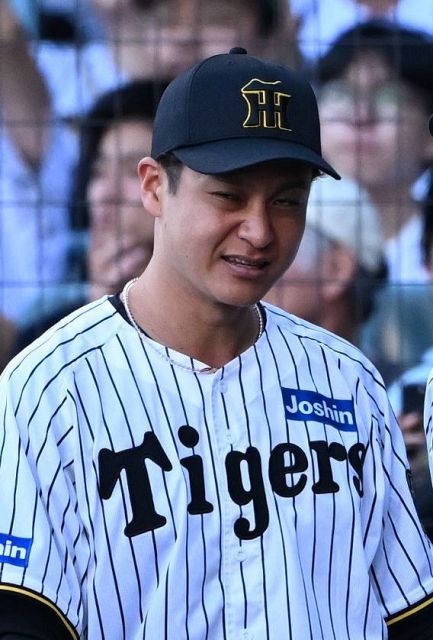 阪神日本一を表す赤いVの文字！ 甲子園についに〝アレ〟が