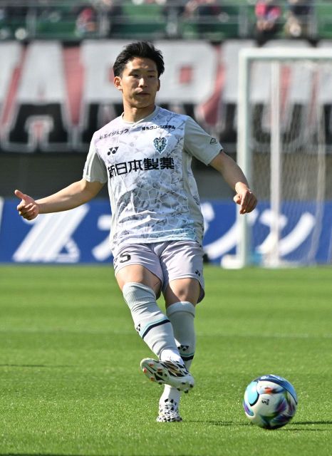 肉離れ寸前…痛みに耐えた」アビスパ福岡の〝鉄人〟前寛之が積み上げた