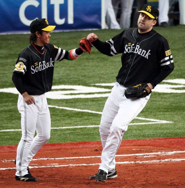 15年ぶりの「ファースト今宮健太」も…ソフトバンクの名遊撃手に小久保監督がオプションプラン　「一度、壊す」第2弾