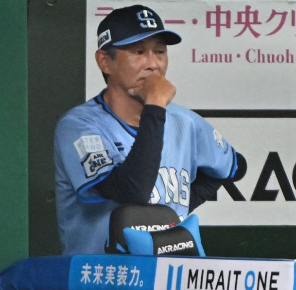 【限定品】西武ライオンズ　源田壮亮　WBC プレミア12 キャンバスボード 20241118_genda_ky-560x373.jpg