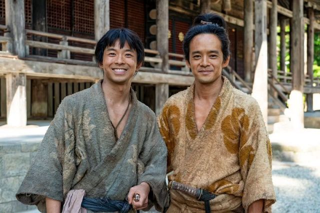 豊臣兄弟!】「信長上洛」演技派ライダー俳優が〝明智光秀〟で登場