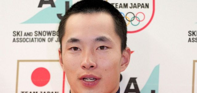 モーグル上村愛子さん、銀＆銅獲得の堀島行真と〝2ショット〟「46歳と