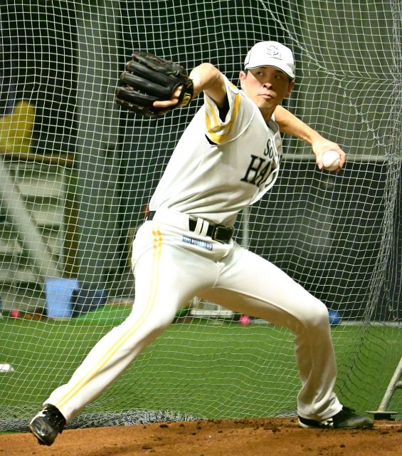3桁から上り詰めた牧原大成が背番号8を初披露「育成の後輩たちに何か
