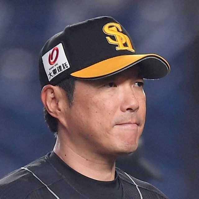 ①◆　小久保裕紀選手　フィギュア　◆　ソフトバンクホークス　◆ミスターホークス◆ 90 小久保 裕紀 選手名鑑2024 | 福岡ソフトバンクホークス