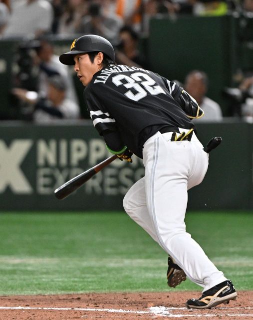 柳町達　フォト 鷹の新安打製造機・柳町達。ヒット量産の秘訣を探る｜パ・リーグ.com