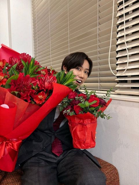 松潤が普通に家に…」「超レア」トップアイドル、大物女優ら豪華