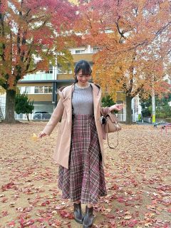 猫目3姉妹！」桐谷美玲〝誕生日祝った〟元「Seventeen」3ショットに