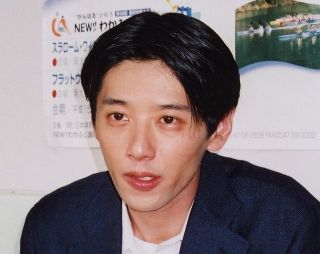 ベビちんとお揃いの水着」1児の母、板野友美が大胆なビキニショット