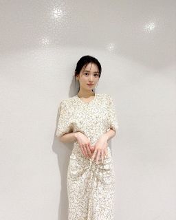 森下千里　衆議院議員　抱き枕　正規品　未使用 引退から6年元グラドル森下千里議員〝雰囲気ガラリ〟ピンク