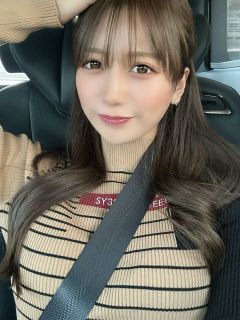 7年連続ラウンドガール、29歳グラドルの大胆ショットが話題「超絶