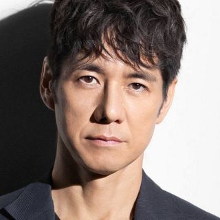 ええ!?」西島秀俊が81歳ハリウッドスターとの〝親密〟2SにSNS