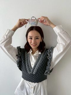 牧瀬里穂　三菱電機トレーナー　新品未使用品　L 牧瀬里穂 三菱電機トレーナー 新品未使用品 L 牧瀬里穂 三菱電機