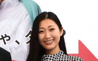 美女缶 世にも奇妙 妻夫木さん　臼田あさ美さん着用　ミスターハリウッド　サーマル 世にも奇妙〝美女缶〟から20年…臼田あさ美の近影に反響 「可愛すぎる