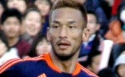 ヴェルディ川崎時代のアルシンドさん(右)。左は三浦知良＝19｜「ちょっ